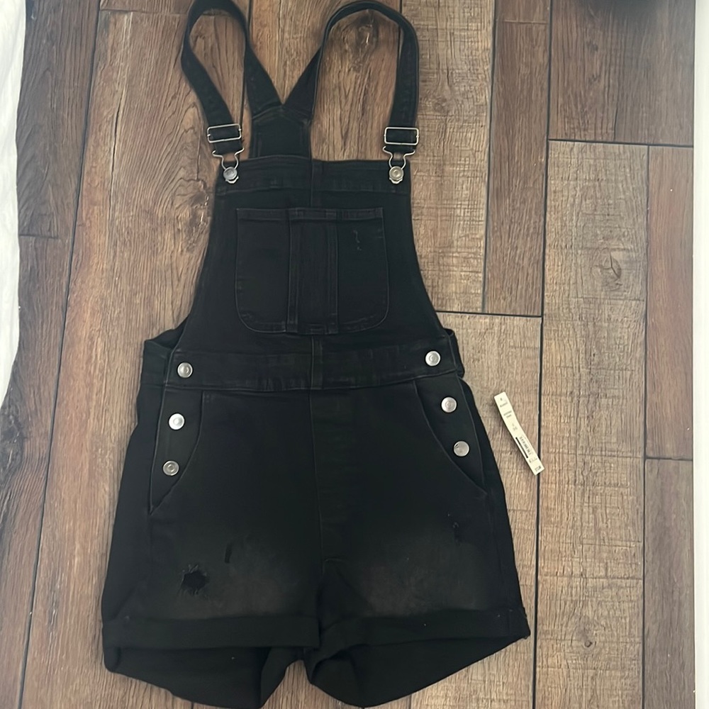 BLACK JEAN OVERALL!